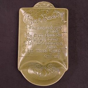 Green Ceramic Cheese Bacon Dip Recipe Plate Platter 70’s Vintage Avocado